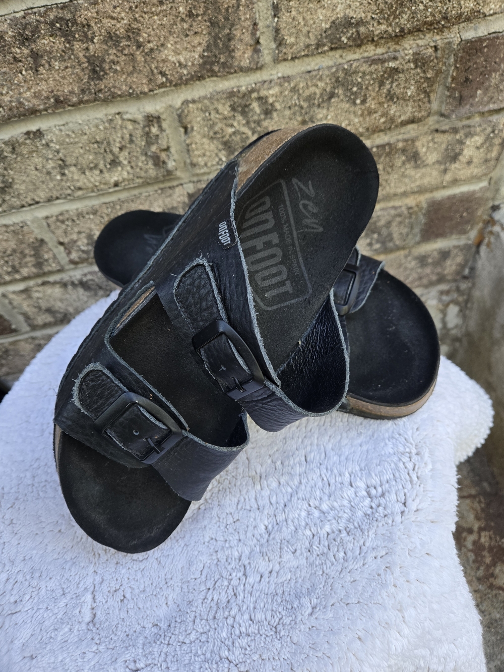 On Foot Women's Naoshima (Model 1100) Platform Sandal in black
